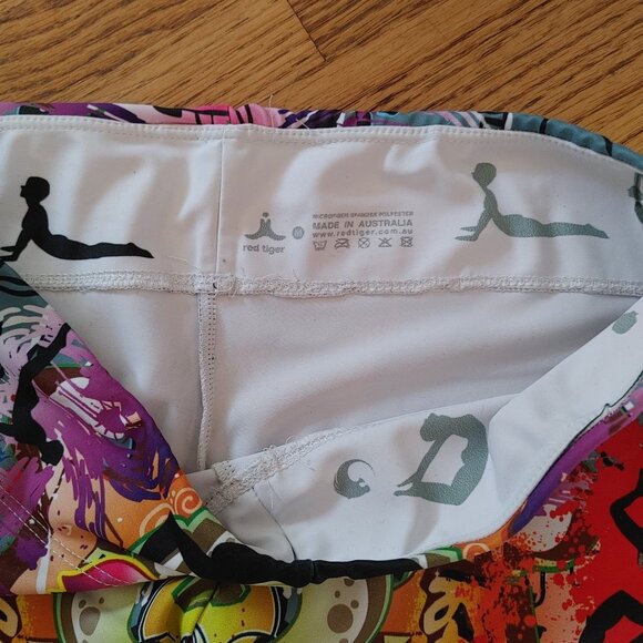 M Wild Leggings Red Tiger - Picture 3 of 3